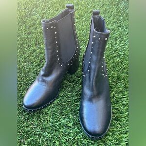 NAPOLEONI Italian Leather Studded Chunky Heel Chelsea Bootie Size 38 8